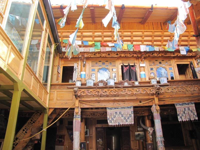 Kersangs Relay Station Hotel Deqen Dış mekan fotoğraf